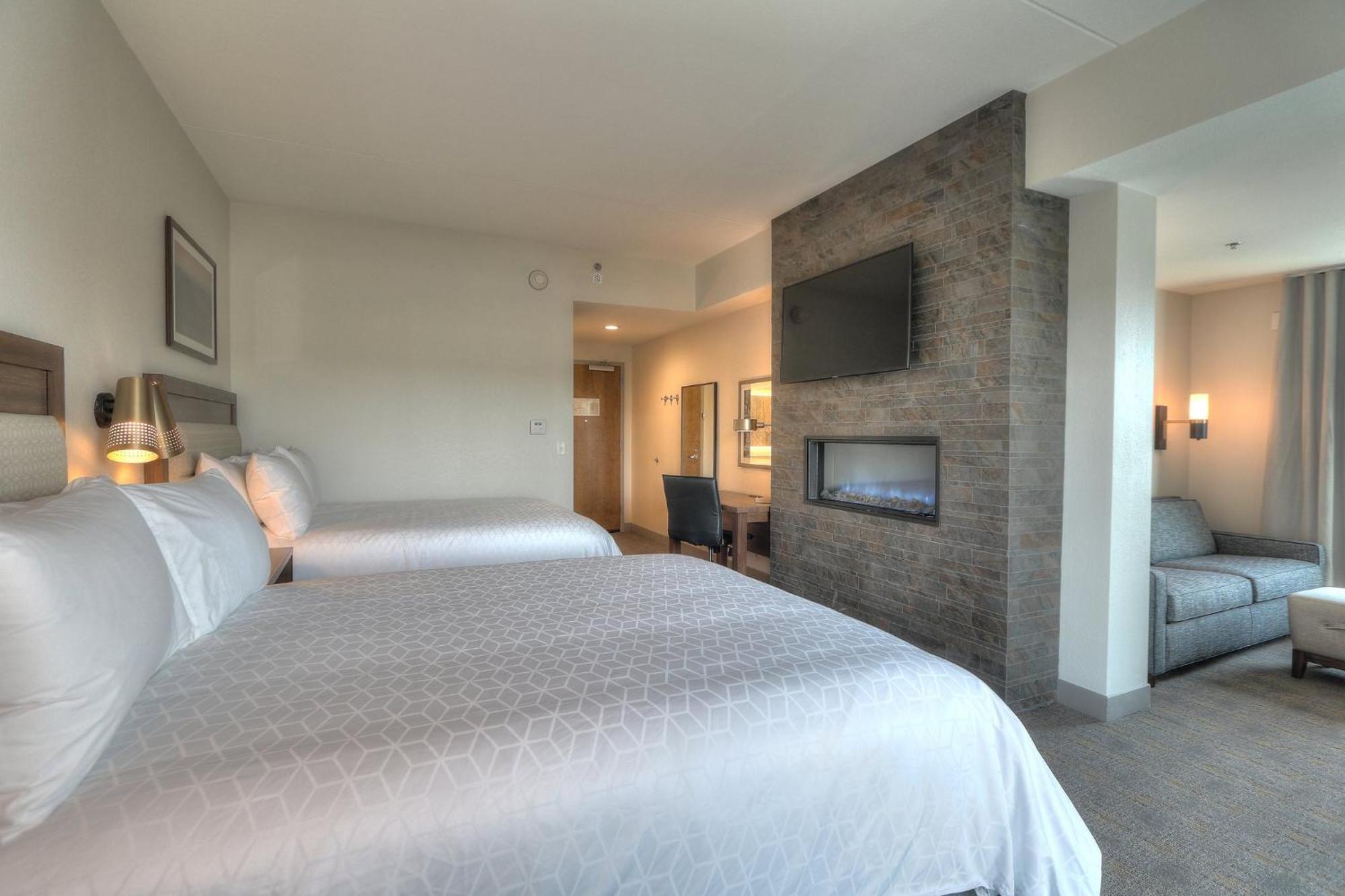 Holiday Inn & Suites Pigeon Forge Convention Center, An Ihg Hotel מראה חיצוני תמונה